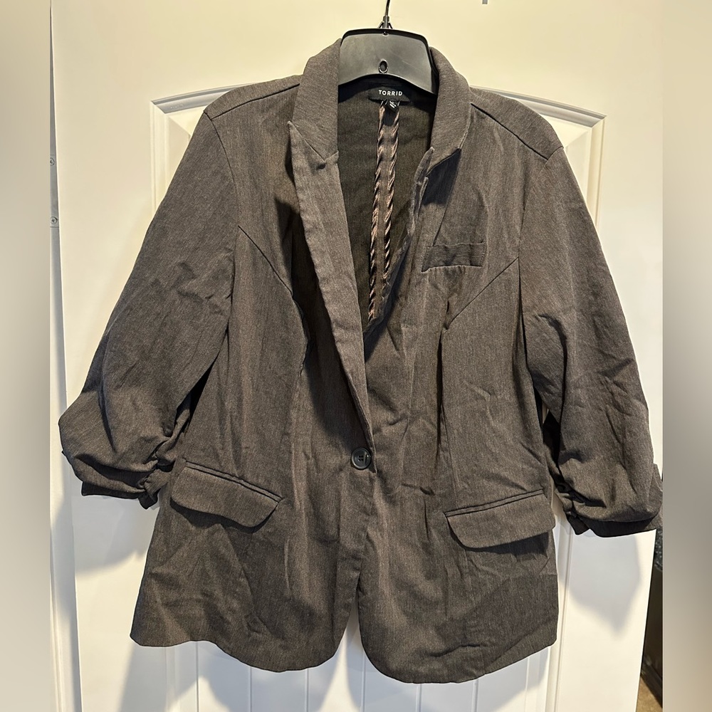 Torrid size 2 gray blazer